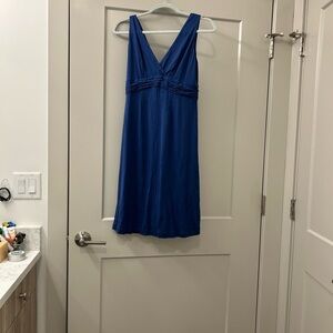 Barney’s New York Blue Sleeveless V-Neck Dress